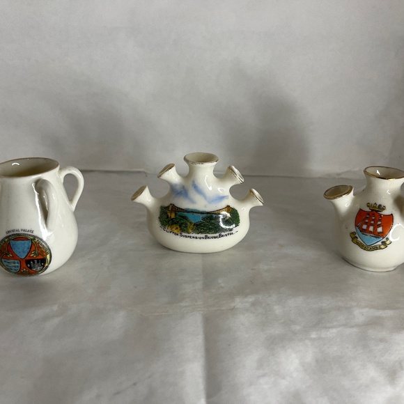 Vintage 3 Crested Ware/China Joblot Souviner Crested Wear ( Florentine, British) - Picture 1 of 9
